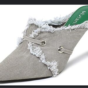 WOMEN’S S 9 DENIM HEELS PUMP POINTED TOE NIB VIVIANLY